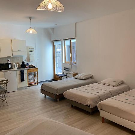 L'Appartement De La Maison Du Theatre Saint Bonnet Μπουρζ Εξωτερικό φωτογραφία