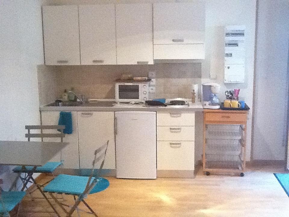 L'Appartement De La Maison Du Theatre Saint Bonnet Μπουρζ Δωμάτιο φωτογραφία